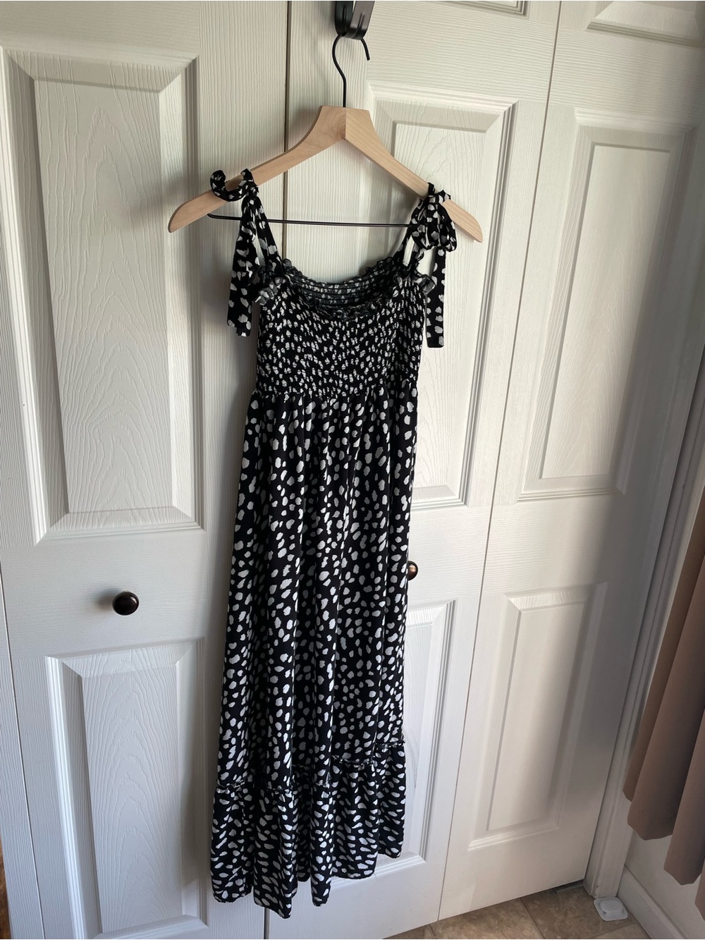 Amazon Black and White Tie-Shoulder Maxi Dress